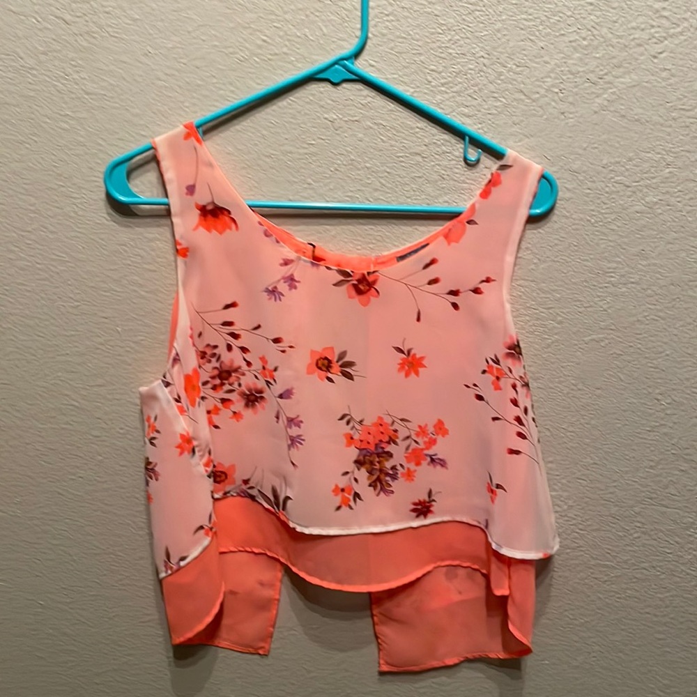 Bow back pink floral blouse tank top
